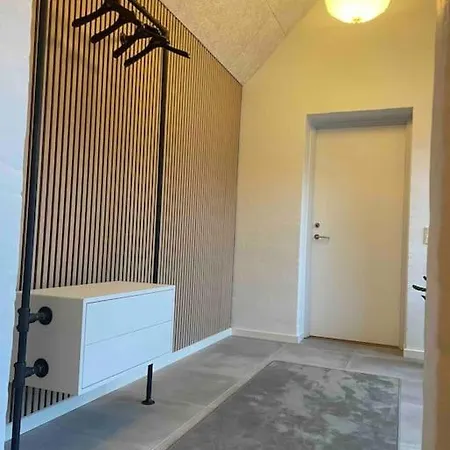 Hyggelig Nyrenoveret Lejlighed Til 4 Personer Agerbæk Exterior photo