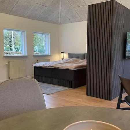 Hyggelig Nyrenoveret Lejlighed Til 4 Personer Agerbæk Exterior photo